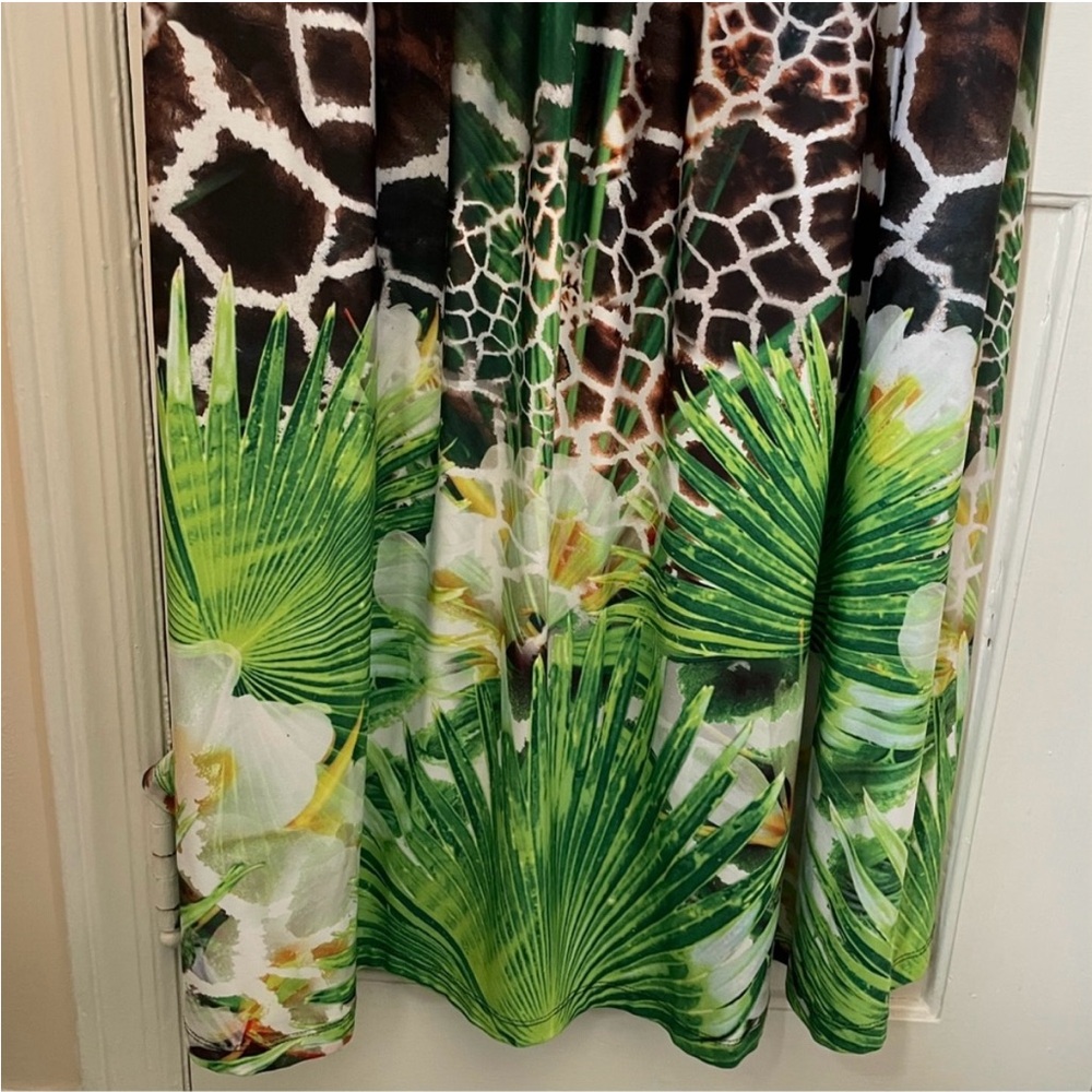 Ulla Popken,  sleeveless Animal Print Maxi Dress with Green Accents, Size 20-22 - Picture 2 of 7